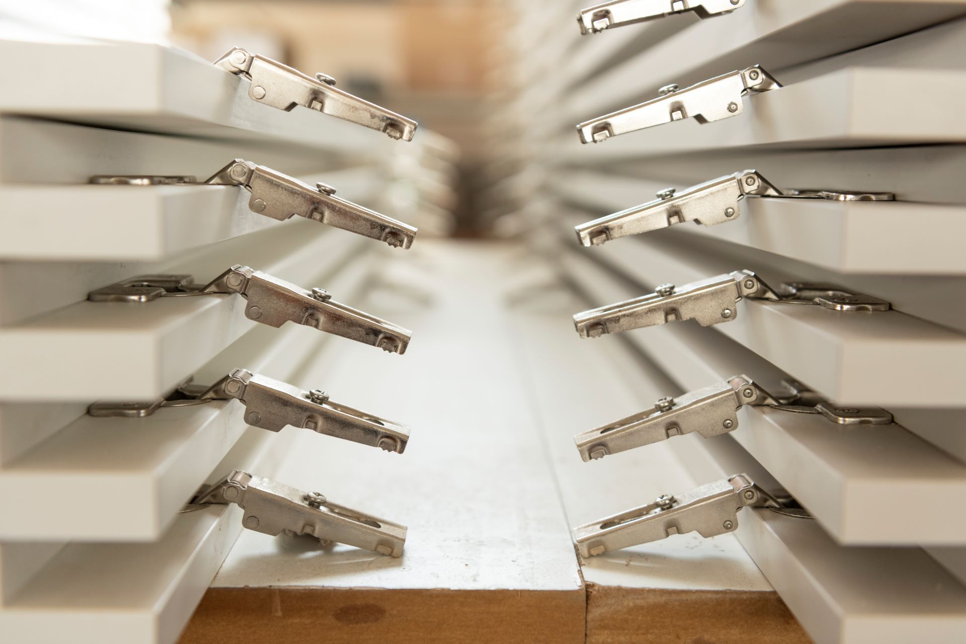 Mettiamo la nostra esperienza e il nostro parco macchine a disposizione di aziende che cercano un partner affidabile per commesse conto lavoro e lavorazioni in subfornitura, eseguendo con precisione tutte le fasi richieste: taglio, fresatura, foratura, assemblaggio e finitura.